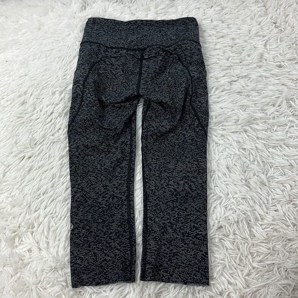 Lululemon Fast & Free Crop II (Nulux 19"") Soundwave Alpine White Black - Picture 7 of 7